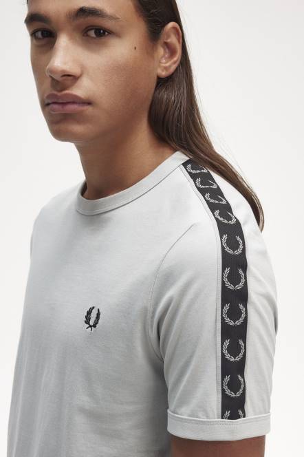 Fred Perry muškarci kontrastna traka ringer t-shirt N42N586 odjeća vapnenac/crna
