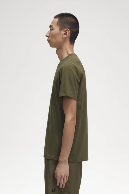 Fred Perry muškarci majica s oznakom kruga N42N584 odjeća jednolična zelena