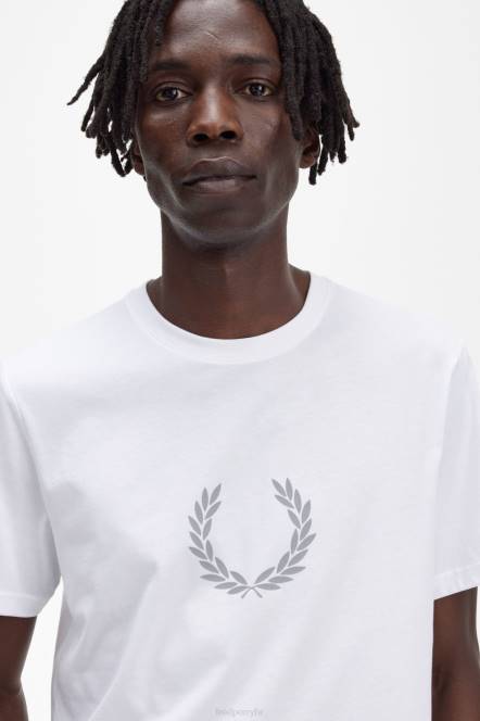 Fred Perry muškarci reflektirajuća majica s lovorovim vijencem N42N549 odjeća bijela