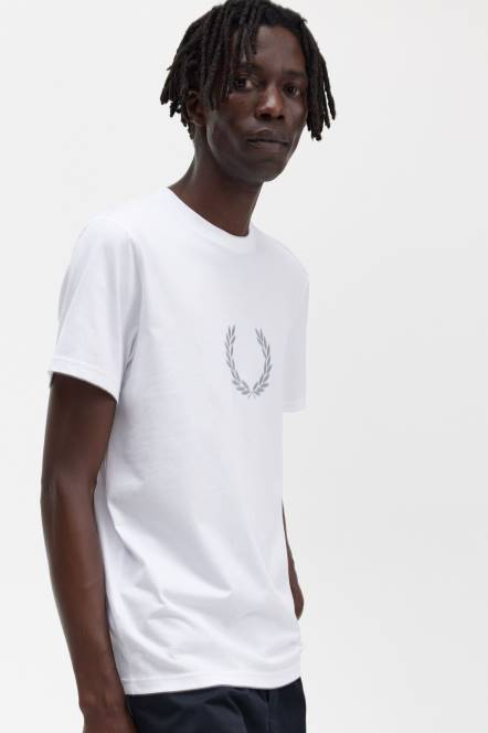 Fred Perry muškarci reflektirajuća majica s lovorovim vijencem N42N549 odjeća bijela