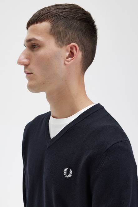 Fred Perry muškarci klasični džemper s v izrezom N42N461 odjeća crno