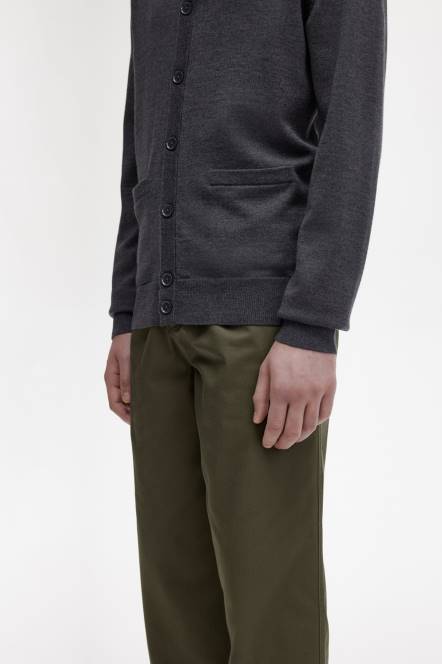 Fred Perry muškarci klasični kardigan N42N448 odjeća tamnosivi lapor