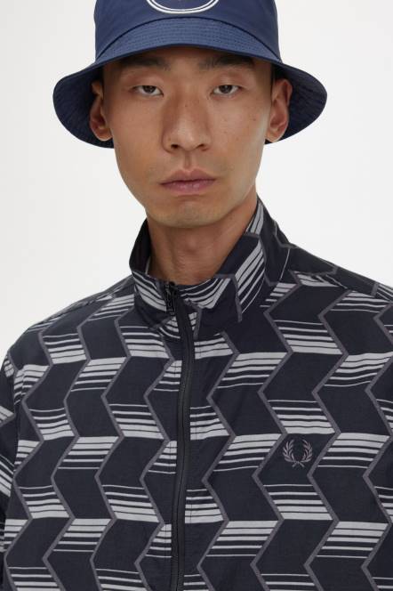 Fred Perry muškarci školjkasta jakna s prugama N42N34 odjeća crno