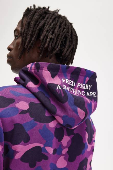 Fred Perry muškarci maskirna majica s kapuljačom N42N409 odjeća crno