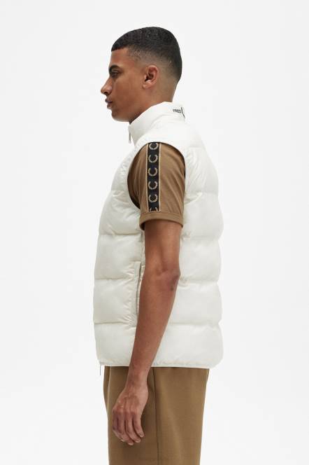 Fred Perry muškarci izolirana jakna N42N251 odjeća ekru