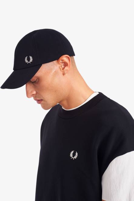 Fred Perry uniseks klasična pike kapa N42N79 pribor crno