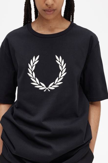 Fred Perry žene majica s lovorovim vijencem N42N665 odjeća crno