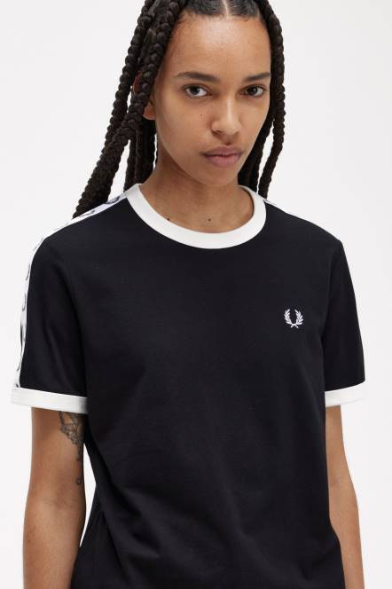 Fred Perry žene oblijepljena ringer majica N42N657 odjeća crno