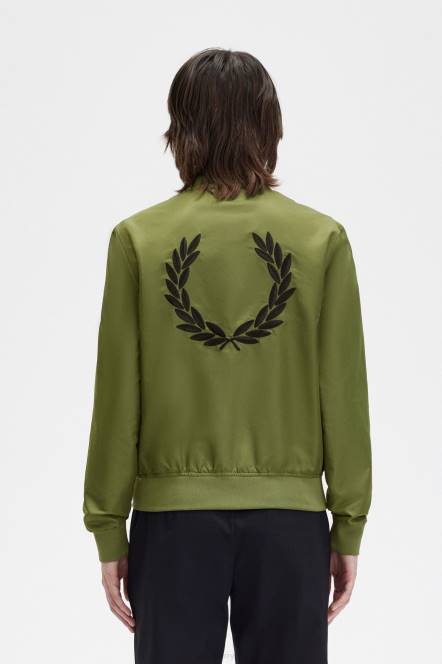 Fred Perry žene Jakna s podstavom s printom i zatvaračem N42N593 odjeća zelena parka